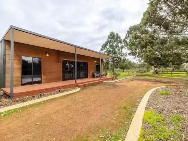 Apartment for rent in Wandi, Western Australia