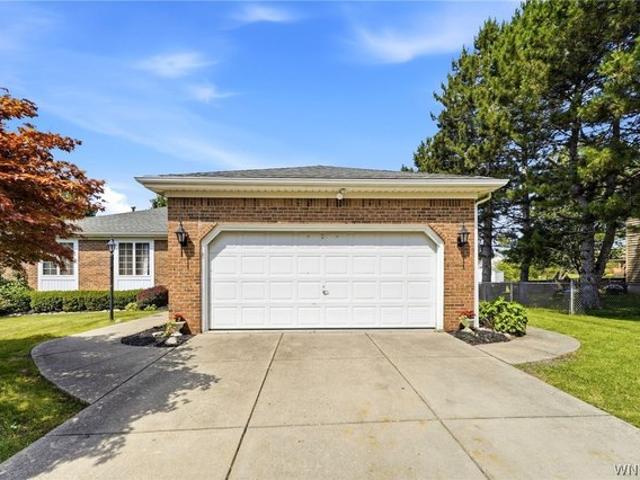 House for sale in Bowmansville, New York