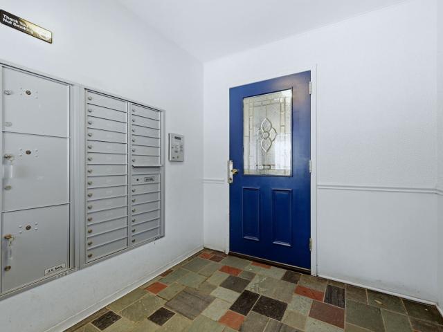 Condo for sale in Oak Park, Illinois