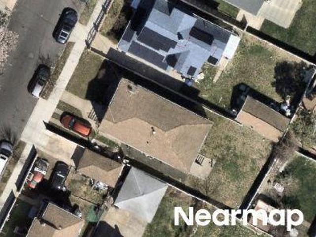 House for sale in Queens, Arverne