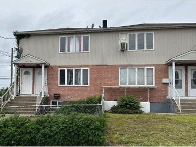 House for sale in Queens, Arverne