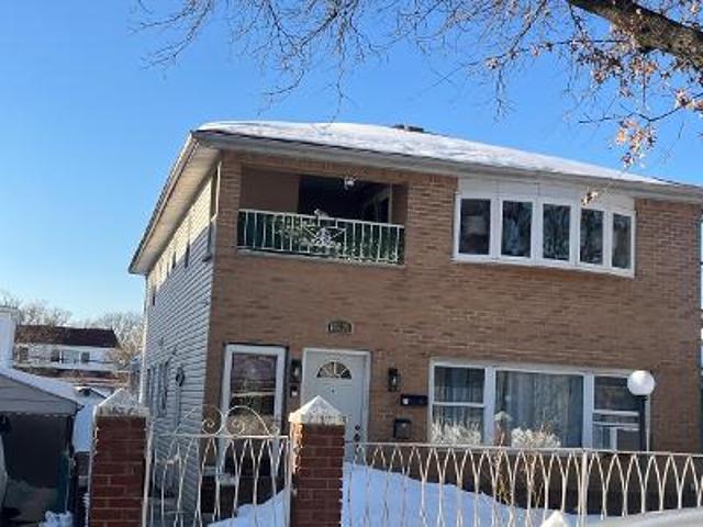 House for sale in Queens, Arverne