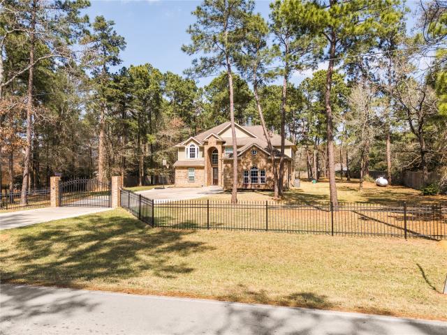 House for sale in Magnolia, Texas
