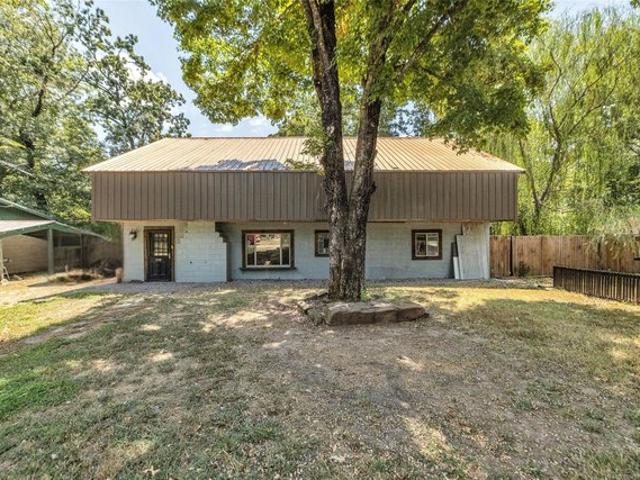 House for sale in Park Hill, Oklahoma