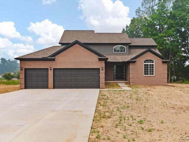 House for sale in Grass Lake, Jackson County