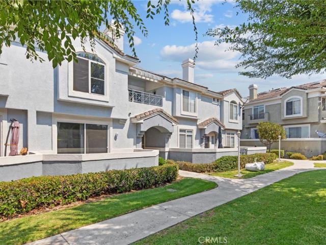 Condo for sale in Corona