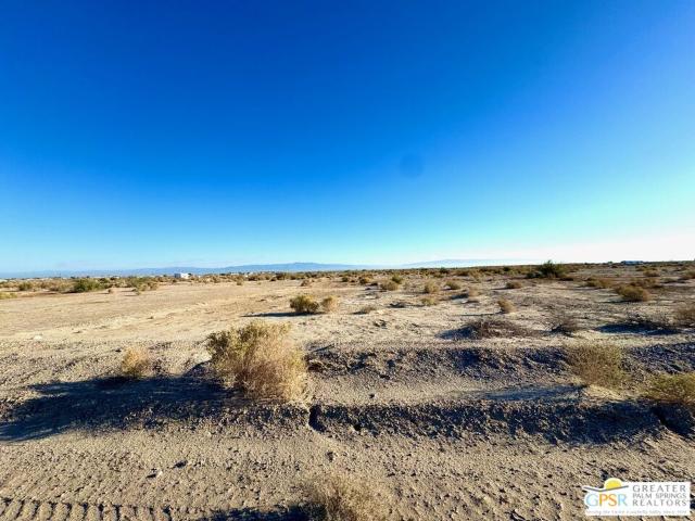 Land for sale in Thermal, California