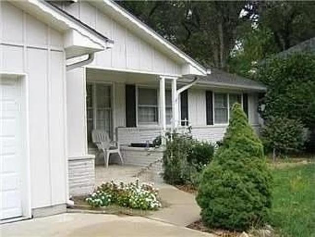 House for sale in Granthurst, Prairie Village