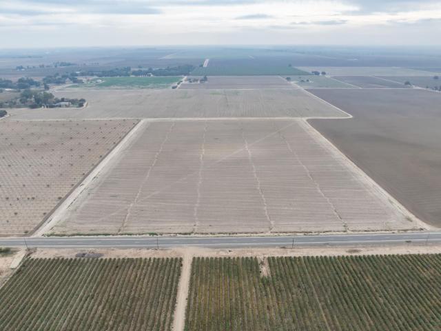 Land for sale in Lemoore, California
