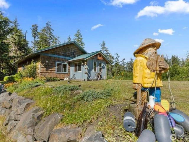 House for sale in Ocean Park, Washington