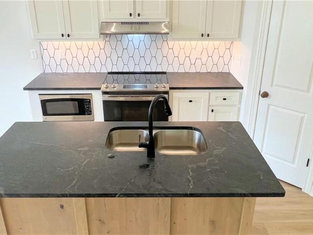 Townhouse for sale in Kansas