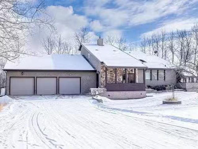 House for sale in Alberta