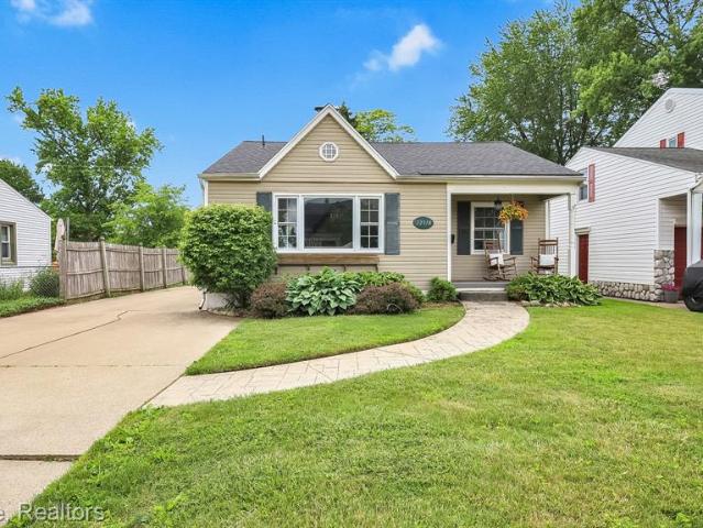 House for sale in Saint Clair Shores, Michigan