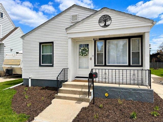 House for sale in Sheboygan, Wisconsin