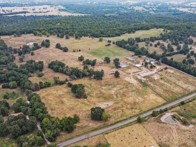 House for sale in Thayer, Missouri