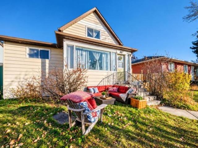 House for sale in Forest Lawn, Calgary