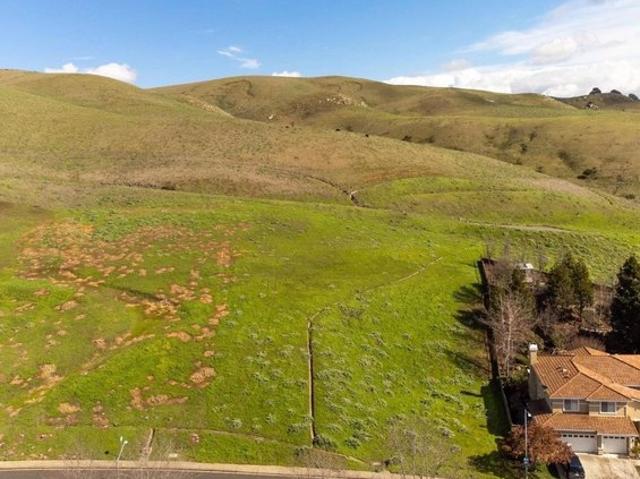Land for sale in Solano, California