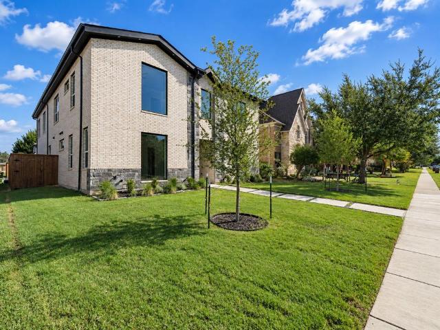 House for sale in Denton, Texas