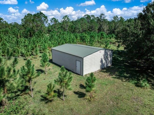 Land for sale in Lorida, Florida