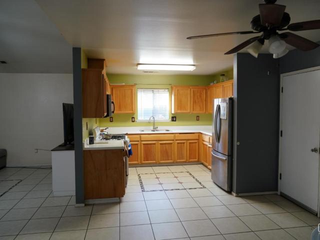 House for sale in Delano, Kern County