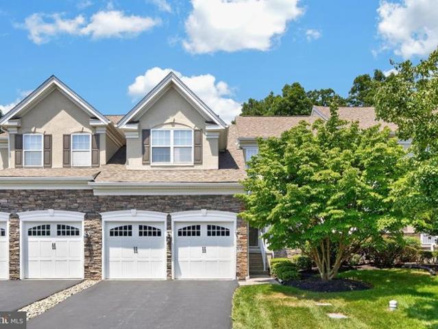 Townhouse for sale in Chester, Pennsylvania