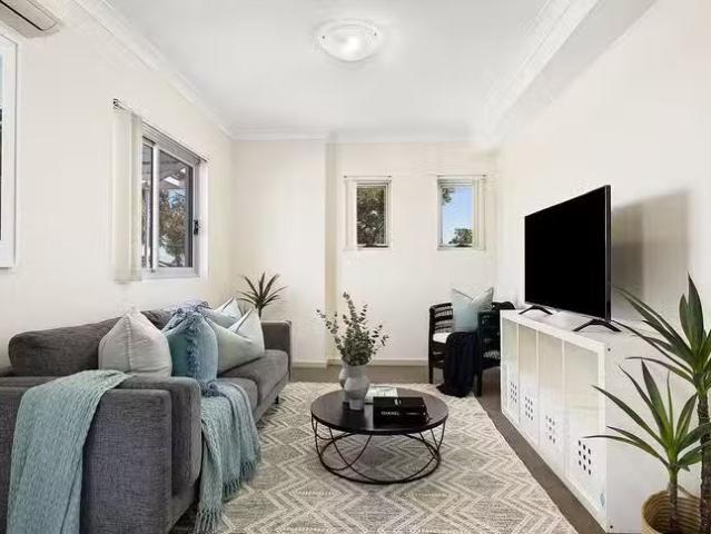 House for rent in Dundas, New South Wales