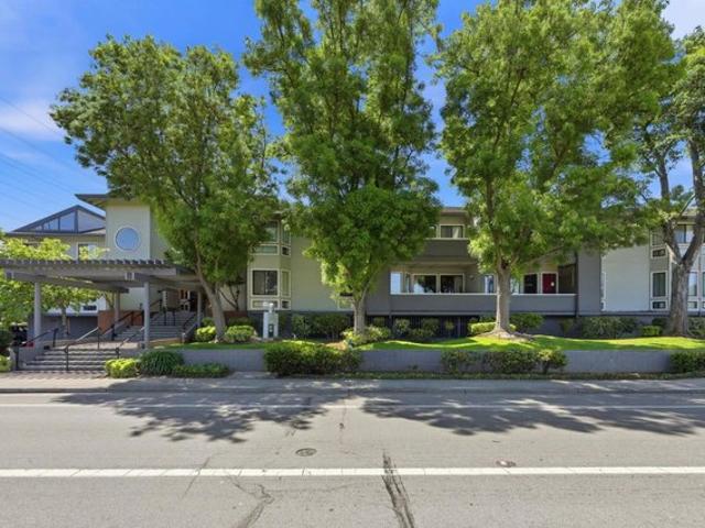 Condo for sale in Cupertino, California