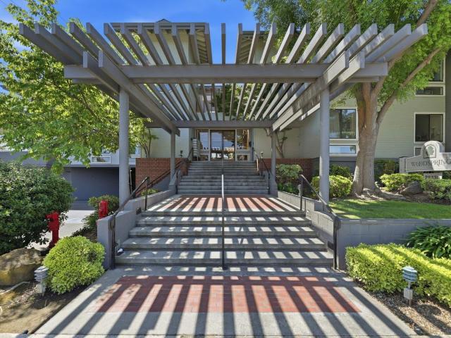 Condo for sale in Los Altos, California