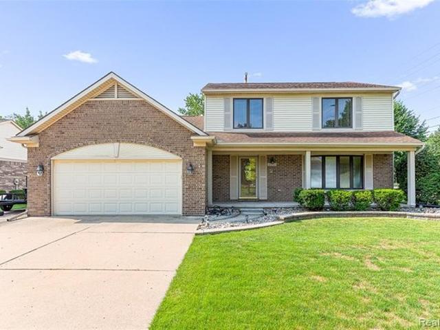 House for sale in Woodhaven, Michigan
