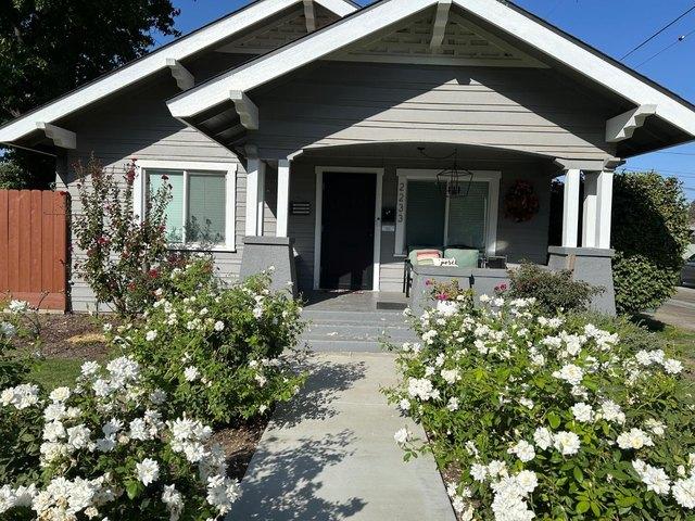 House for sale in Kingsburg, California
