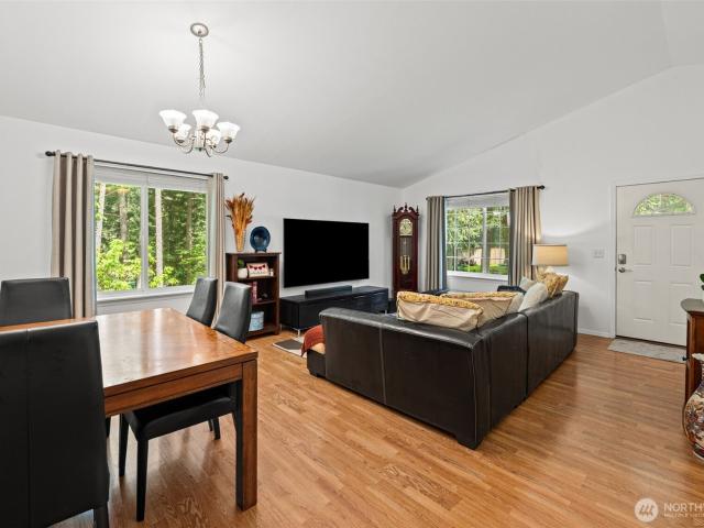 House for sale in Thurston, Washington
