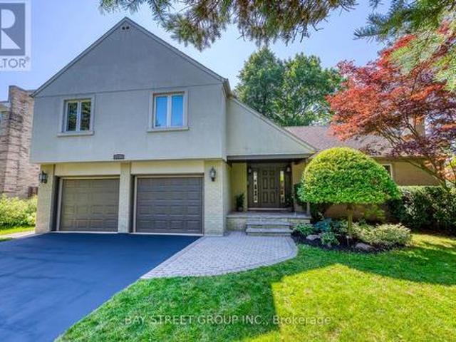 House for sale in Oakville, Ontario