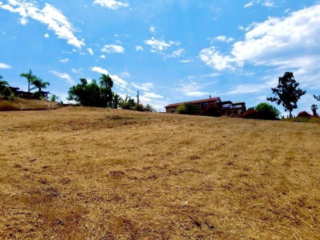 Land for sale in Vista, California