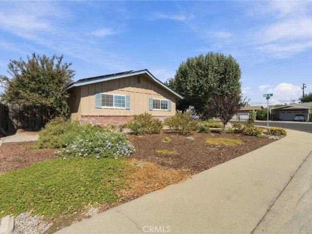 House for sale in Visalia, Tulare County