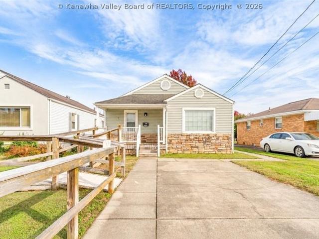 House for sale in Belvil Park, St. Albans