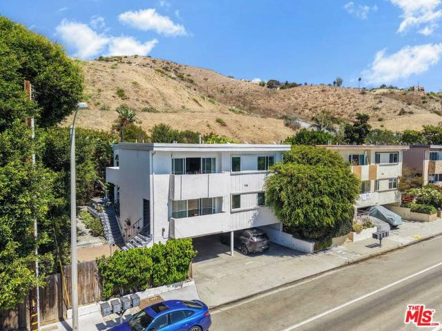 House for sale in Malibu, California