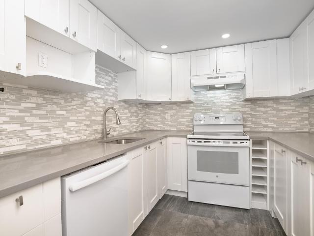 Apartment for rent in St. Leonard's, Quebec