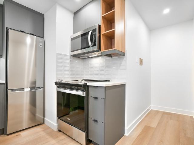 Apartment for rent in St. Leonard's, Quebec