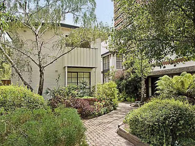 Apartment for rent in Camerons Creek, Victoria