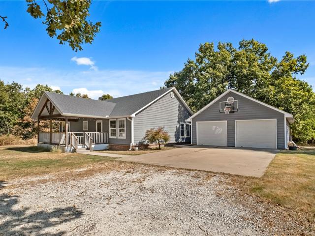 House for sale in Ark