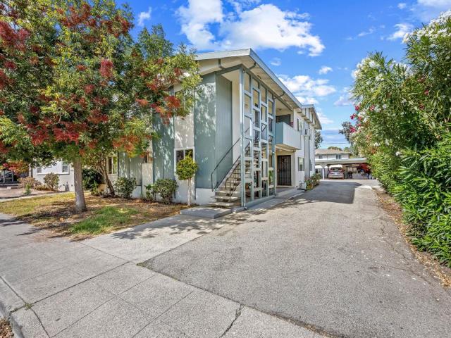 House for sale in Santa Clara, Santa Clara County