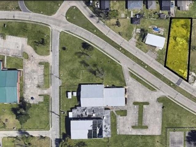 Land for sale in Lake Charles, Louisiana