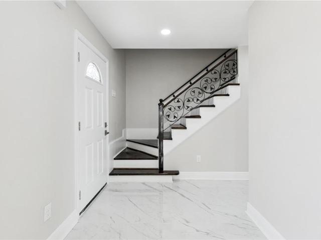 House for sale in Harvey, Louisiana