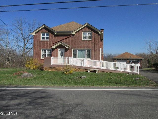House for sale in Coxsackie, New York