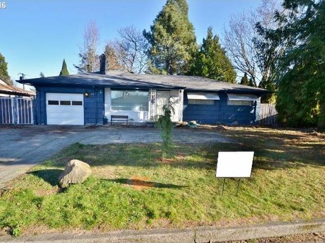 House for sale in Centennial, Portland