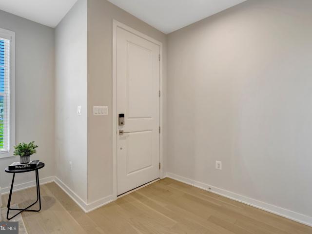 Condo for sale in Virginia