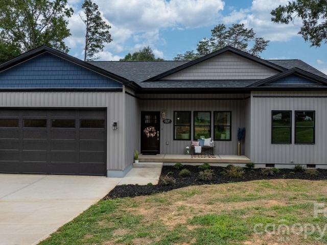 House for sale in Catawba, North Carolina