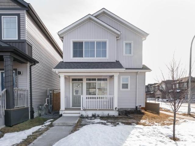 House for sale in Wedgewood, Alberta