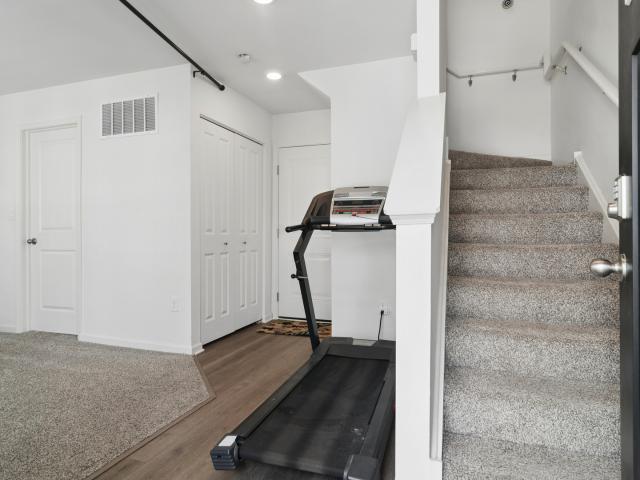 Townhouse for sale in Mundelein, Illinois