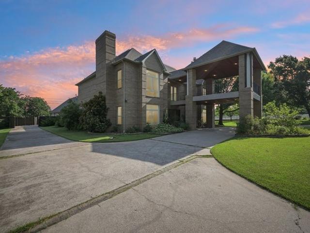 House for sale in Carrollton, Texas